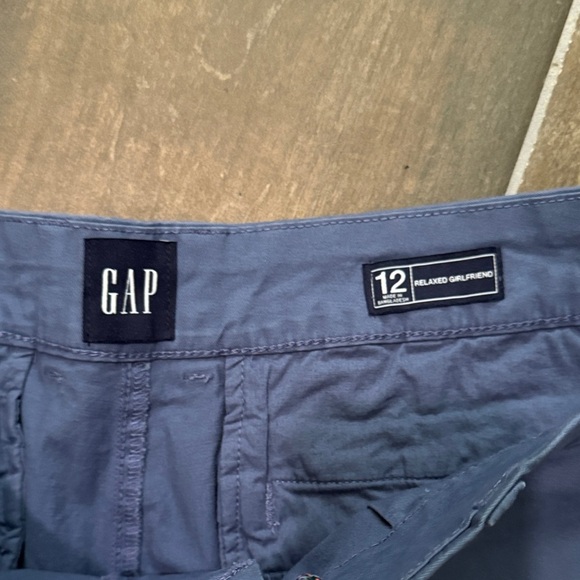 GAP Women's Slate Blue Shorts - Picture 2 of 8